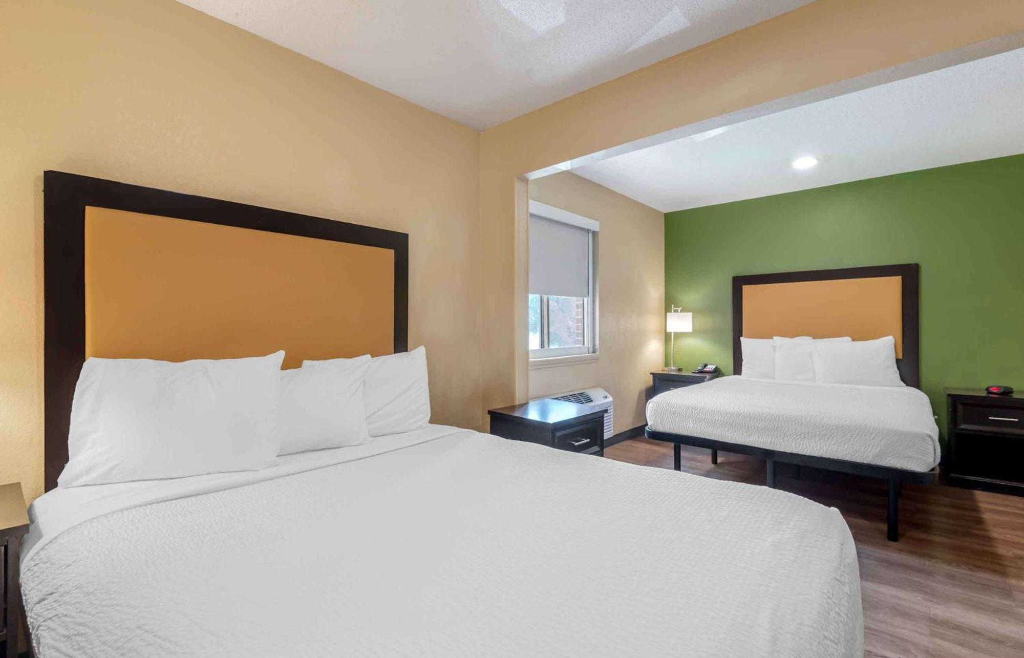 Extended Stay America Select Suites - Charlotte - Tyvola Rd - Executive Park Экстерьер фото